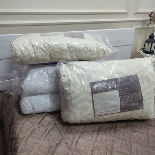 Подушка Голд наповнювач холофайбер-Мальва