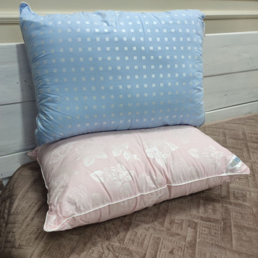 Подушка Тик колір асорті наповнювач штучний лебединий пух 