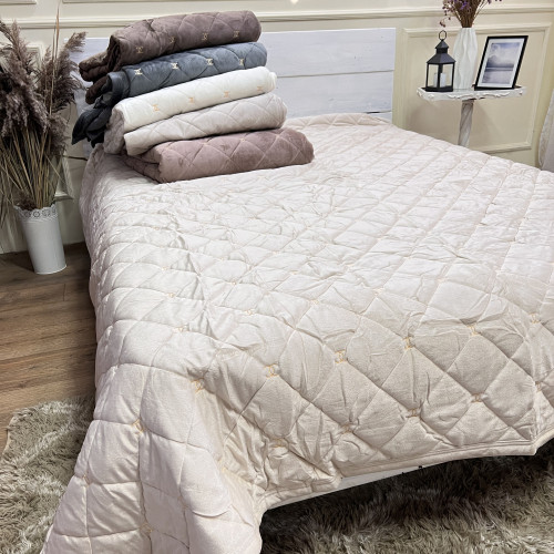 Велюрове покривало Шанель "Gold" Лате