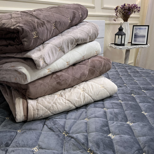 Велюрове покривало Шанель "Gold" Графіт