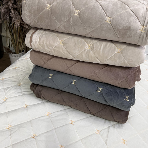 Велюрове покривало Шанель "Gold" Молоко