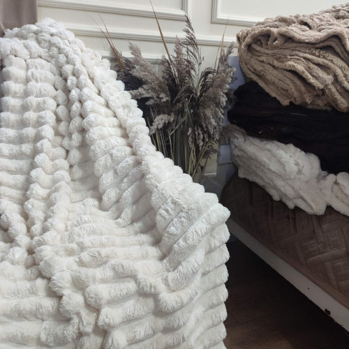 Покривало-плед шарпей 200/230 5см (в сумці) - молочний