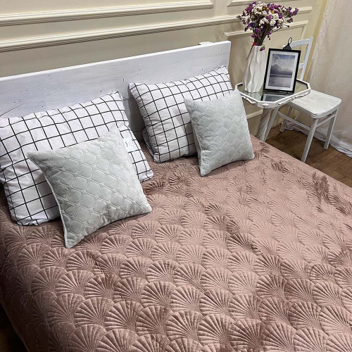 Велюрове покривало 220/240 мушля капучіно