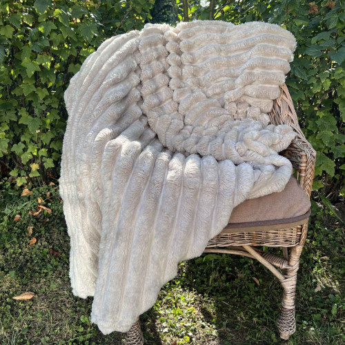 Плед-покривало ПОЛУТОРНЕ шарпей 5 см полоска (в сумці) - суфле