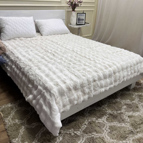 Кролик Білий